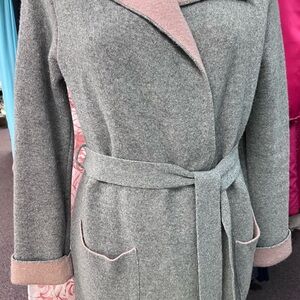 A. IDA Gray and Pink wool Coat